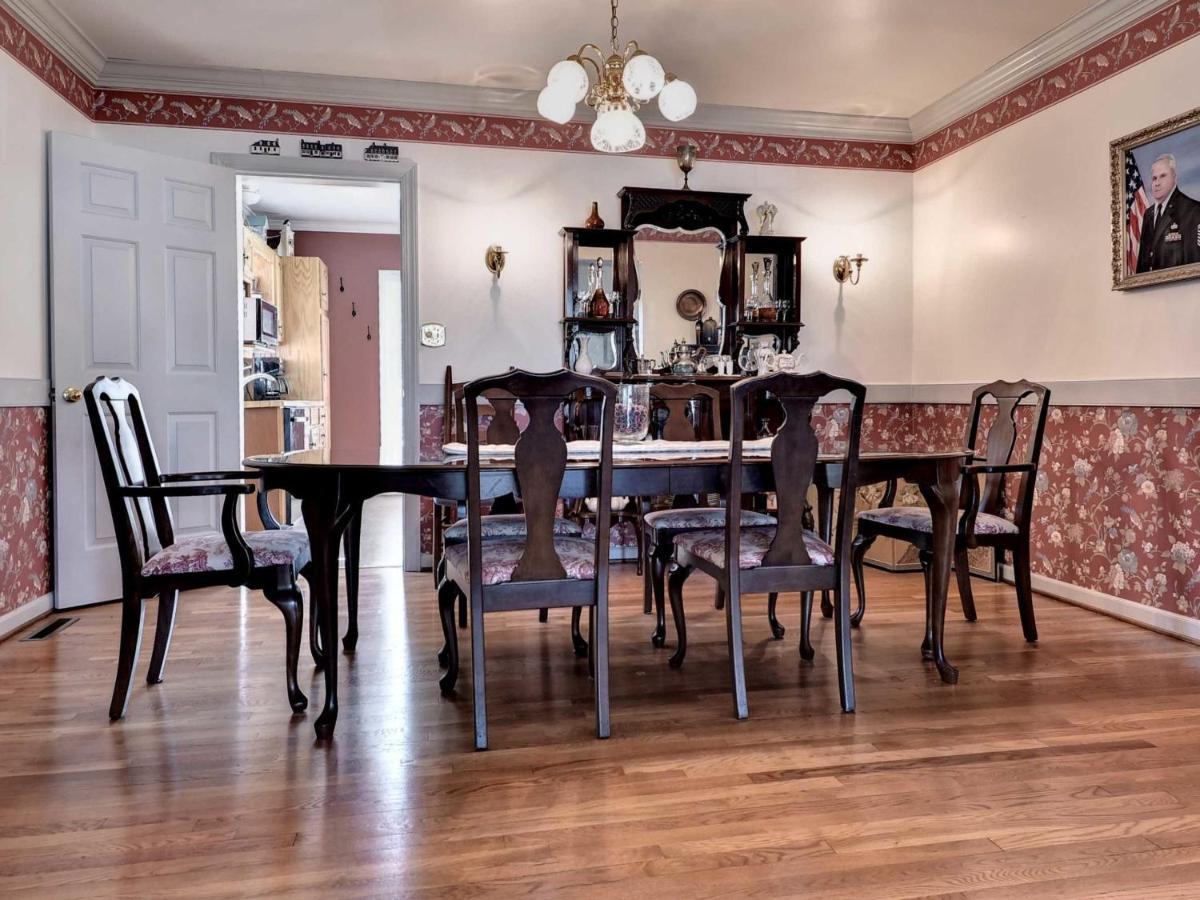 Aldrich House Bed & Breakfast Вильямсбург Экстерьер фото