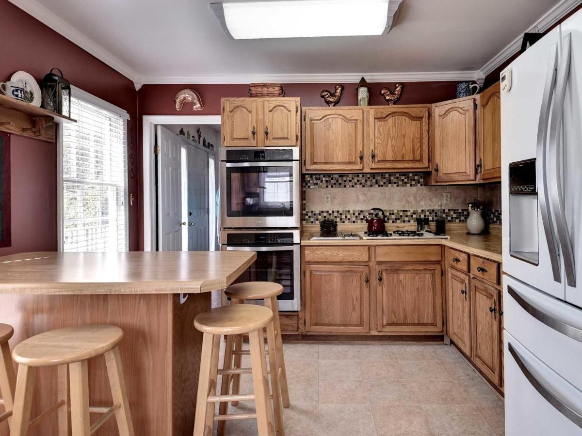 Aldrich House Bed & Breakfast Вильямсбург Экстерьер фото