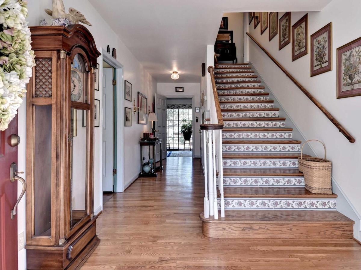 Aldrich House Bed & Breakfast Вильямсбург Экстерьер фото